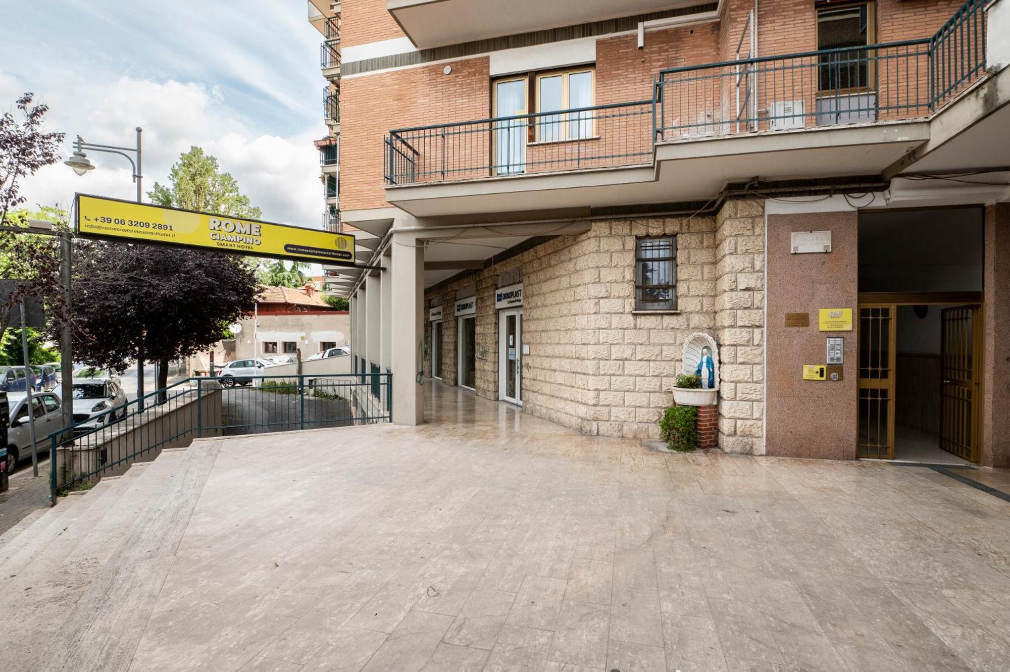 Rome Ciampino Smart Hotel Εξωτερικό φωτογραφία